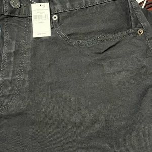 GAP MEN'S black boot cut jeans size 33x34 NWT.